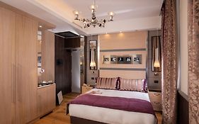 The Inn At The Spanish Steps Luxury Collection - Mario De' Fiori Suite
